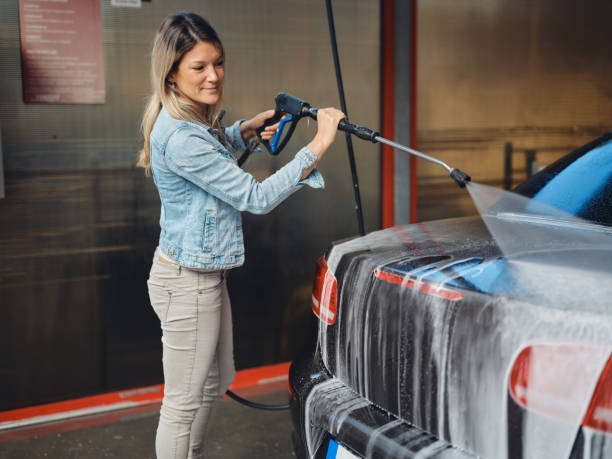 Best Concrete Pressure Washing  in Grosse Pointe Farms, MI